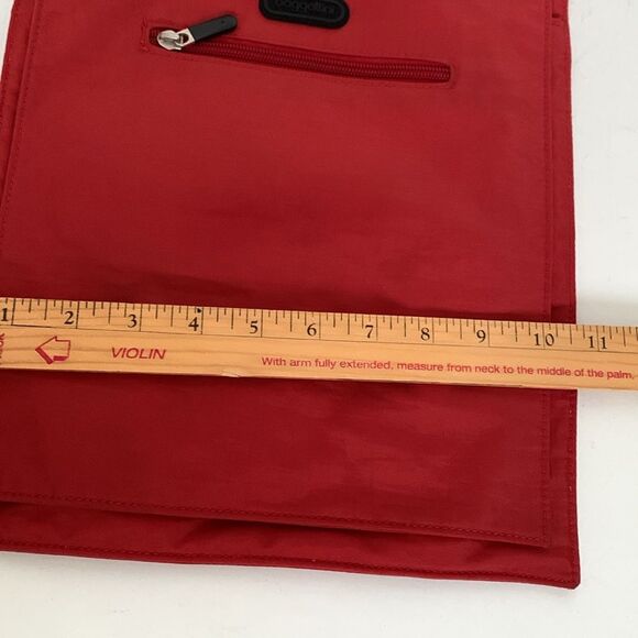 Baggallini NWOT Chili Red Flap Front Slim Profile Organizer Travel Crossbody Bag - Picture 7 of 9